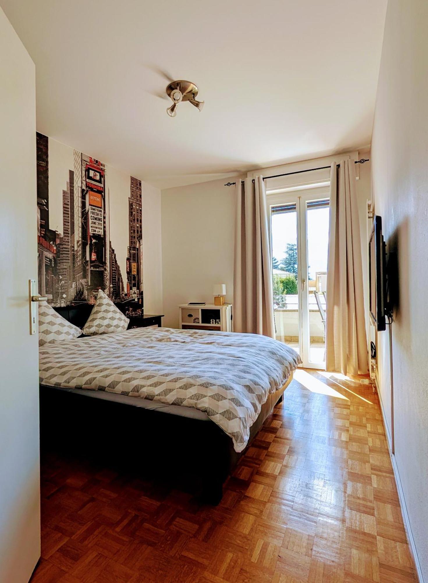 Locarno, Casa Pioda - Nahe Zentrum, Mit Balkon Und Parkplatz Extérieur photo