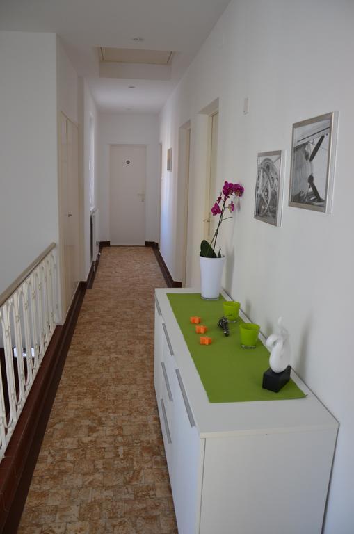 Locarno, Casa Pioda - Nahe Zentrum, Mit Balkon Und Parkplatz Extérieur photo